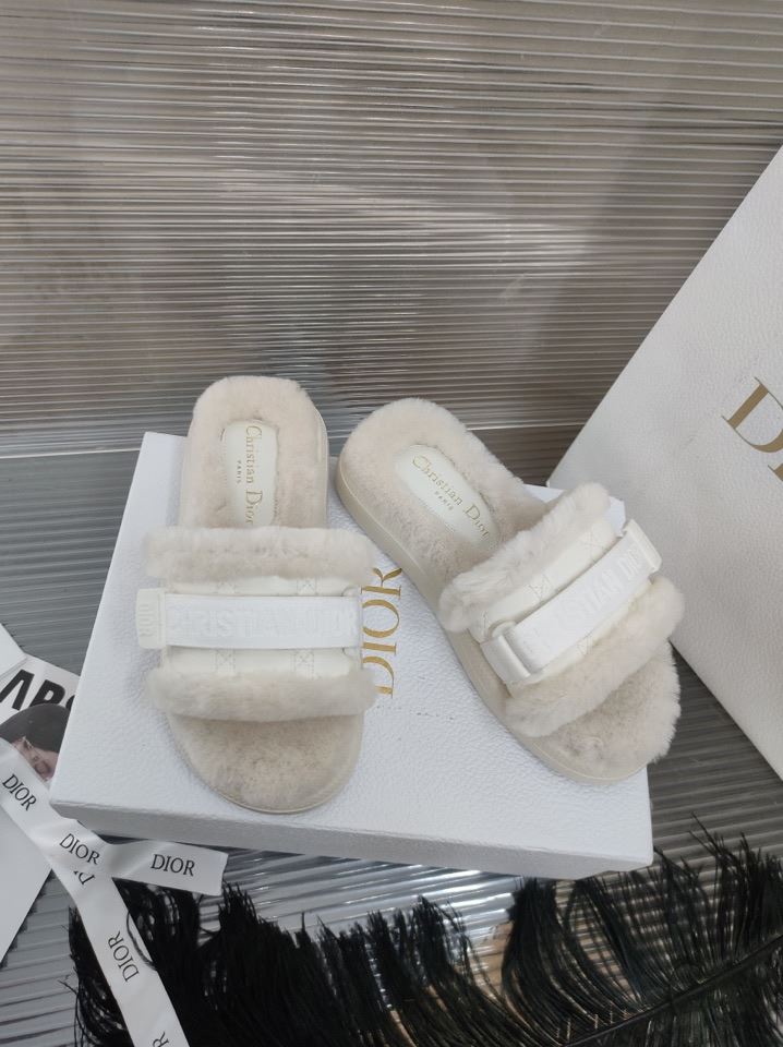 Christian Dior Slippers